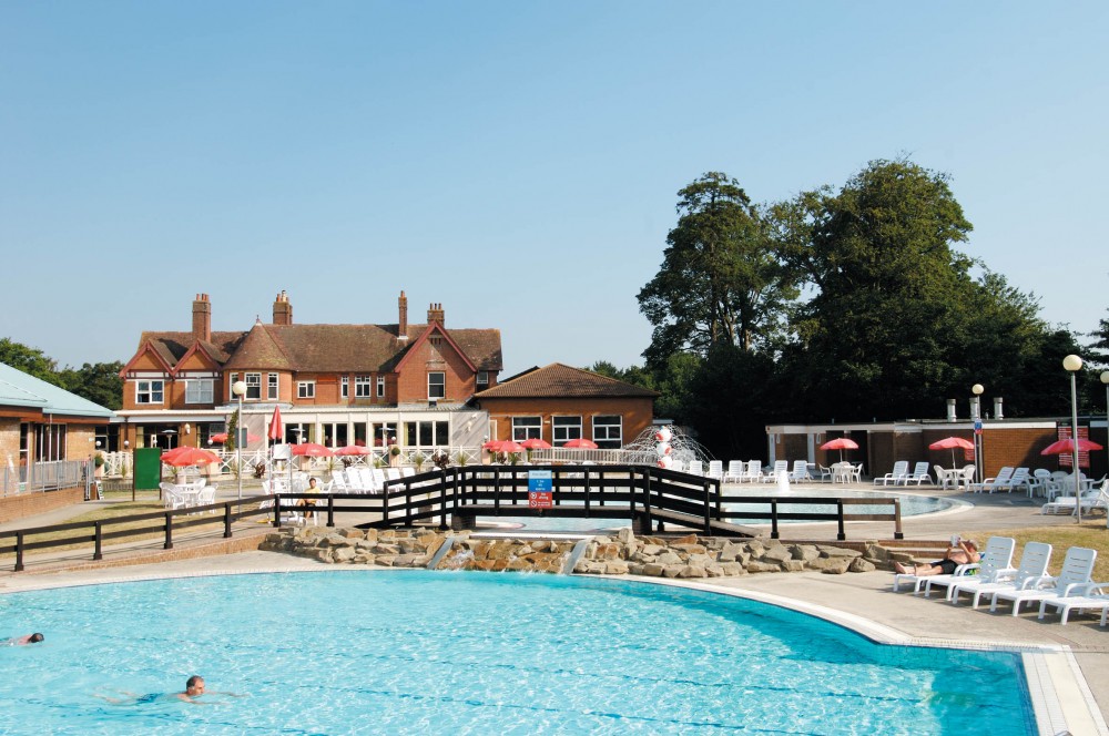 Bashley Holiday Park
