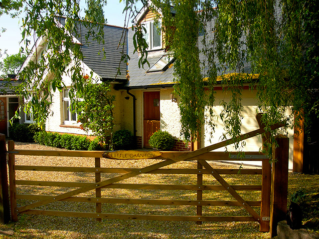 Little Granton B & B