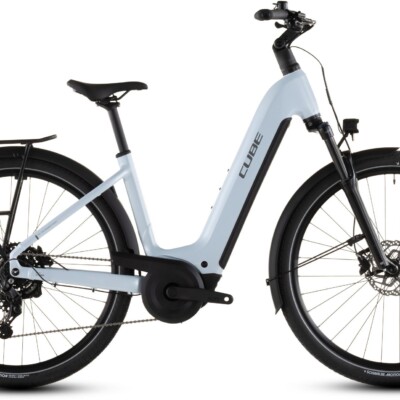 Cube Touring Hybrid One EE 600